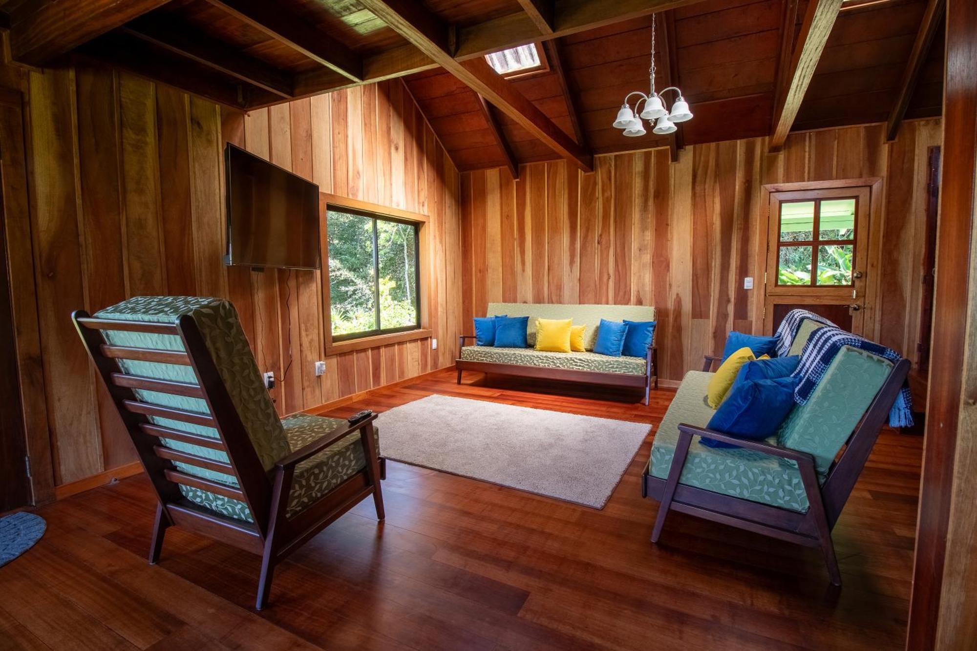 Mountain Wonders Chalet *
